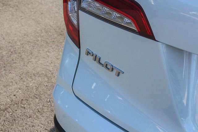 Used 2019 Honda Pilot EX image 9
