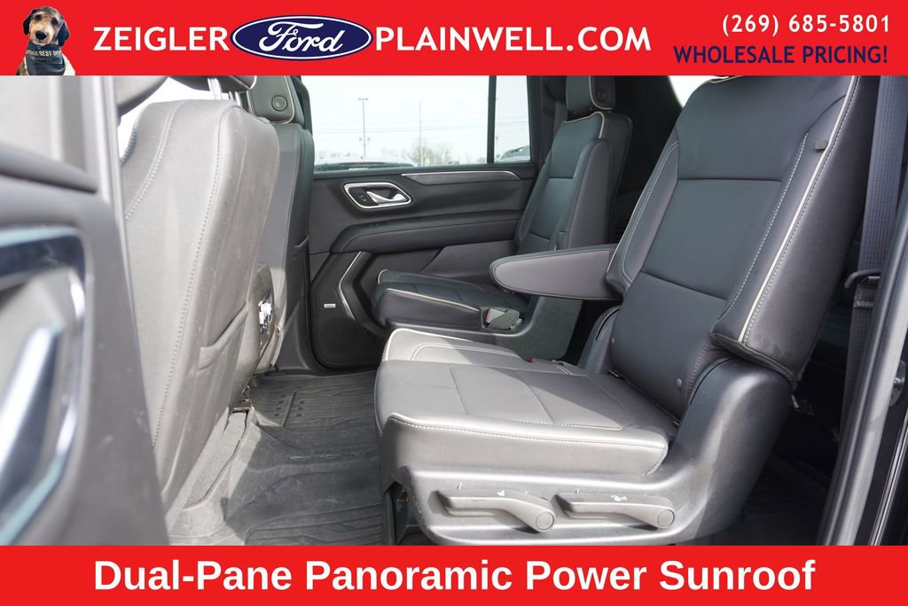 Used 2023 GMC Yukon XL SLT w/ SLT Premium Package image 14