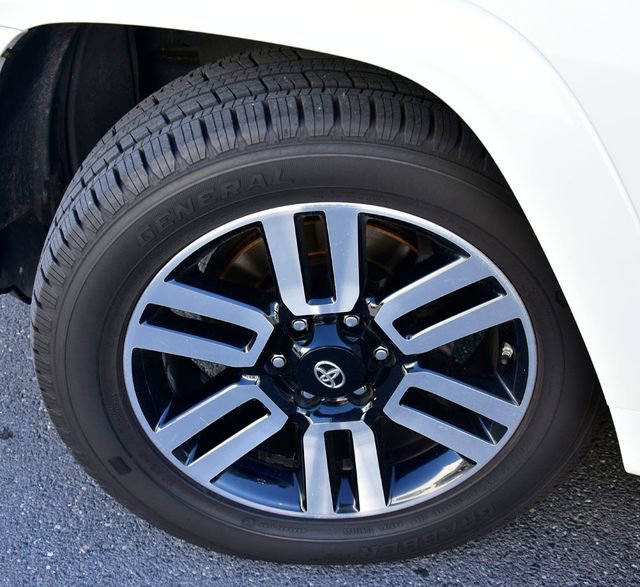 Certified 2021 Toyota 4Runner Limited image 33