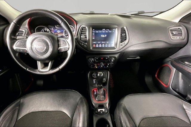 Used 2020 Jeep Compass Trailhawk AWD/4WD image 7