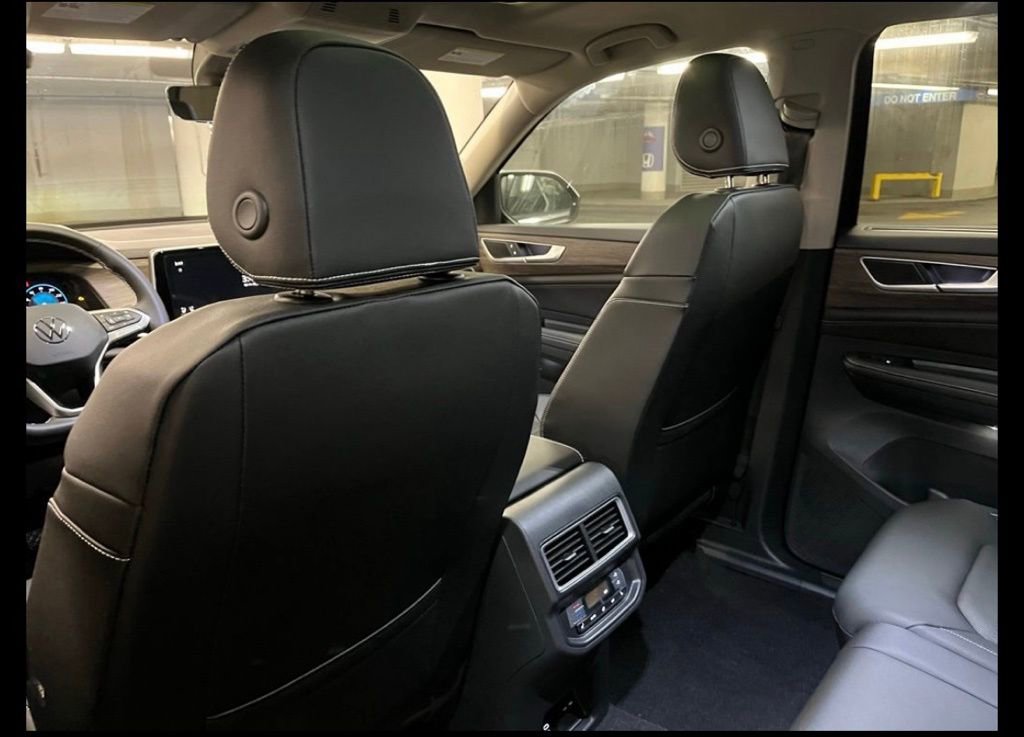 New 2026 Volkswagen Atlas SEL image 24