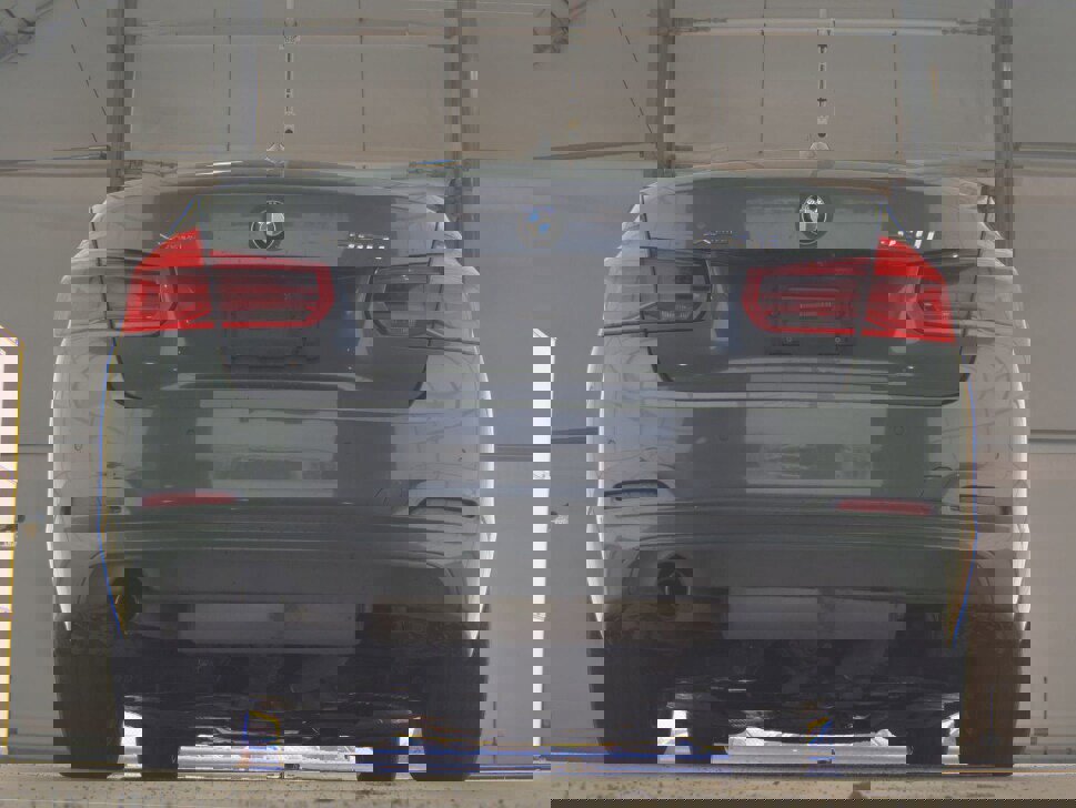 Used 2017 BMW 320i xDrive Sedan image 8