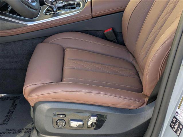 New 2025 BMW ALPINA XB7 image 4