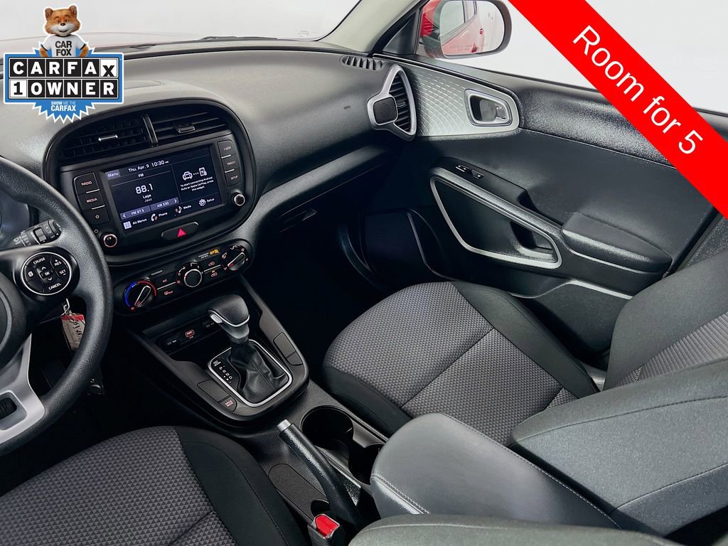 Certified 2022 Kia Soul LX w/ Technology Package FWD image 30