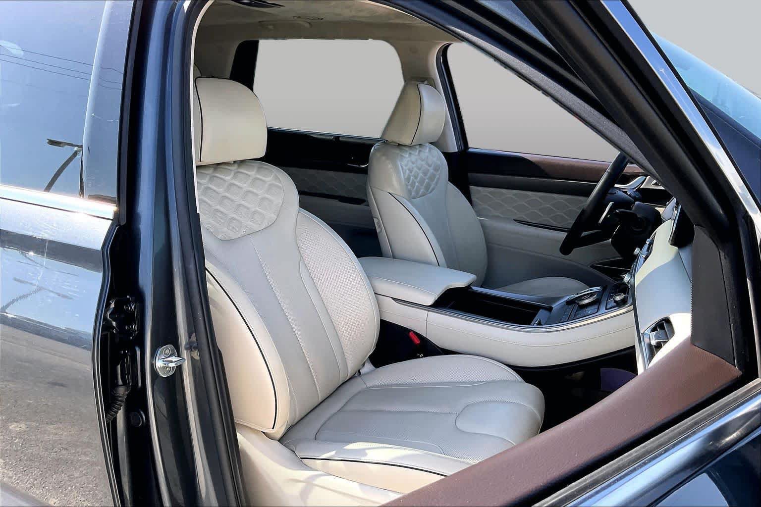 Used 2020 Hyundai Palisade Limited FWD image 9
