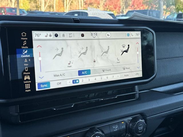 New 2026 Jeep Gladiator Rubicon w/ Technology Group image 25