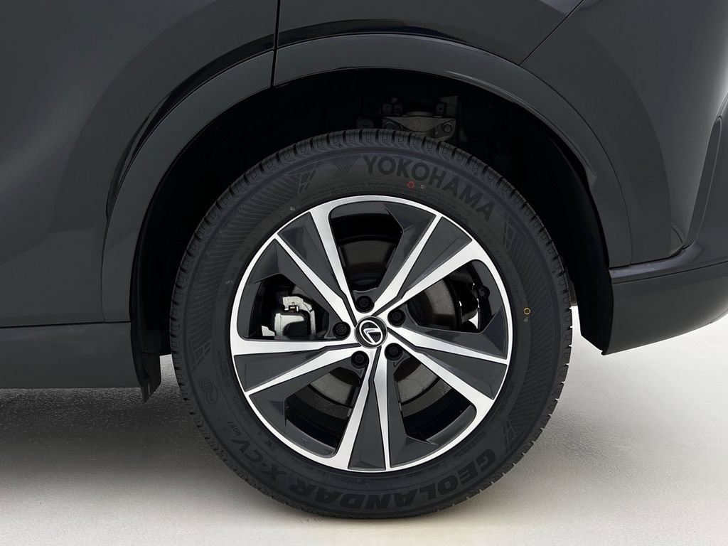 Used 2024 Lexus RX 350h w/ Accessory Package (Z1) AWD/4WD image 28