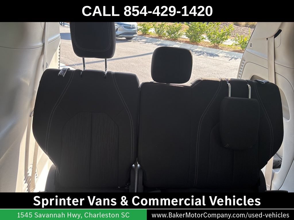 Used 2024 Chrysler Voyager LX FWD image 25