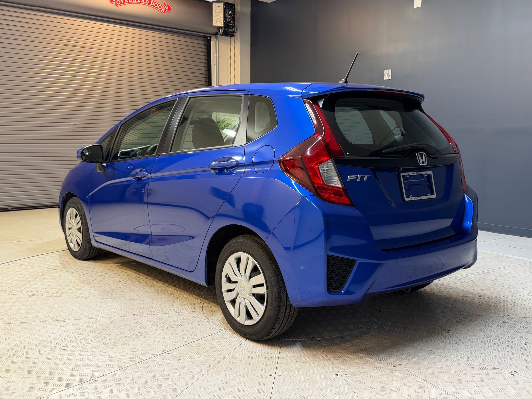 Used 2017 Honda Fit LX image 3