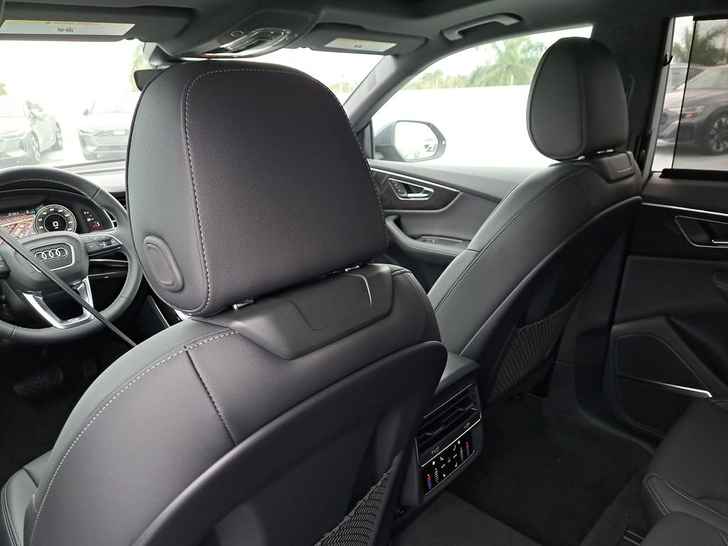 New 2026 Audi Q8 Premium Plus image 26