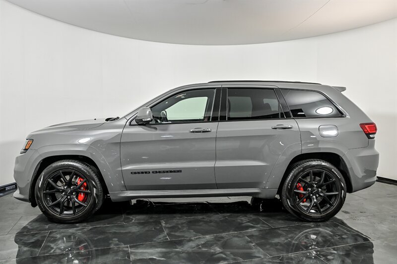 Used 2019 Jeep Grand Cherokee SRT AWD/4WD image 6