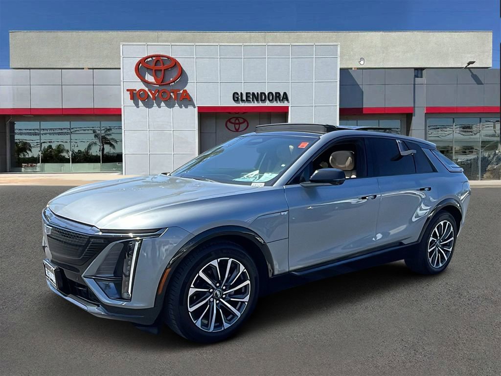 Used 2024 Cadillac Lyriq Sport w/ Nappa Leather Package AWD/4WD image 7