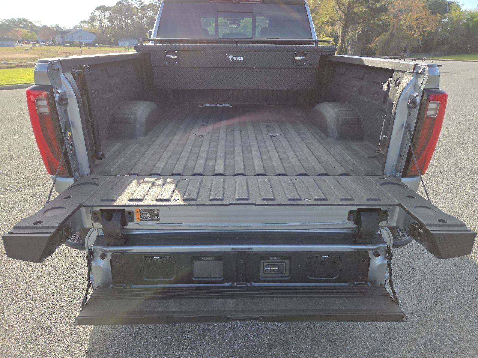 Used 2025 GMC Sierra 2500 Denali Ultimate image 25