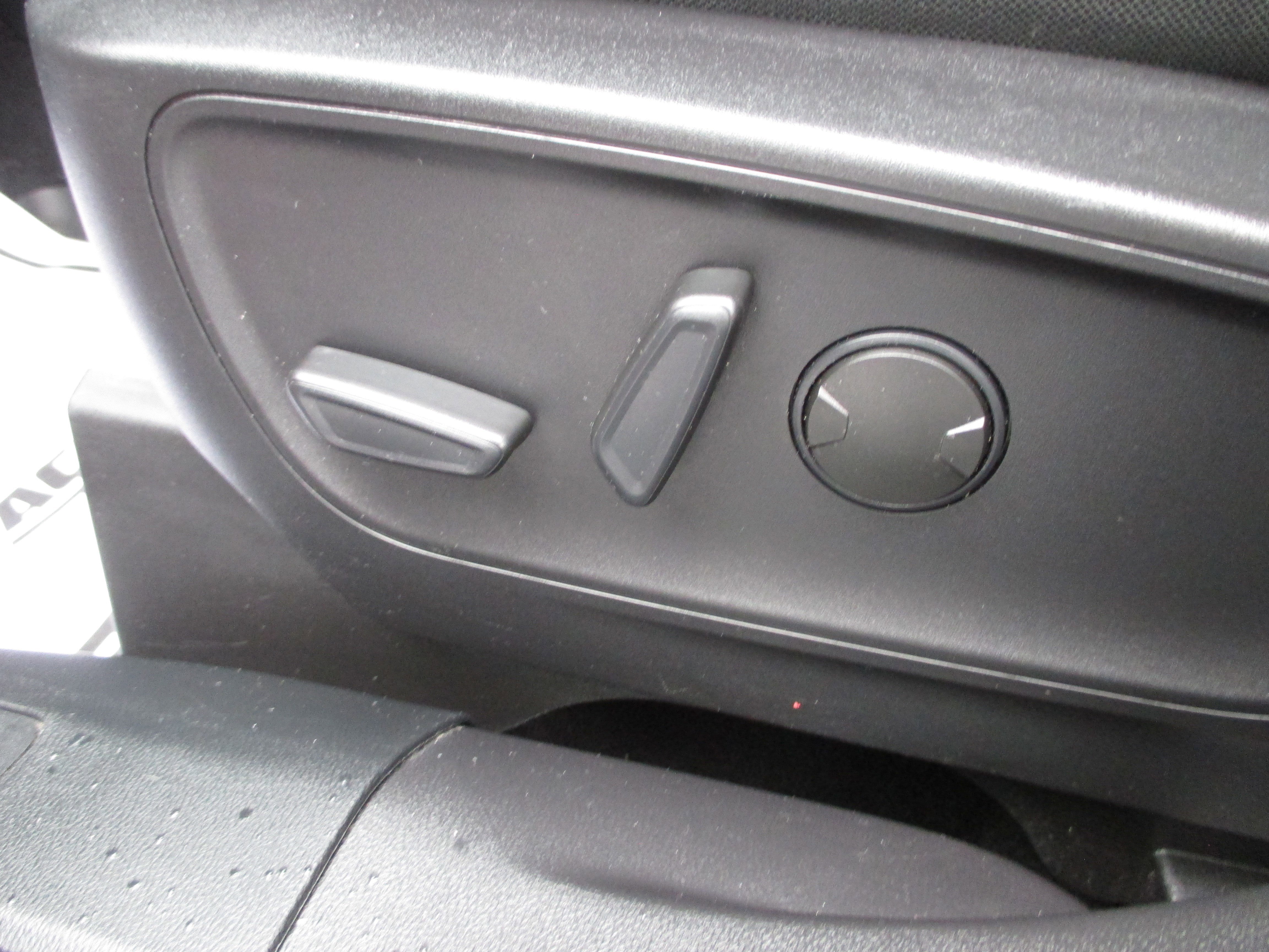 Used 2022 Ford Escape SE w/ Convenience Package image 15