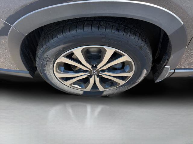 Used 2023 Subaru Forester Limited AWD/4WD image 26