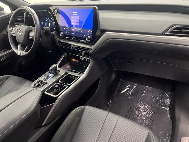 Certified 2025 Lexus TX 500h AWD w/ Technology Package image 11