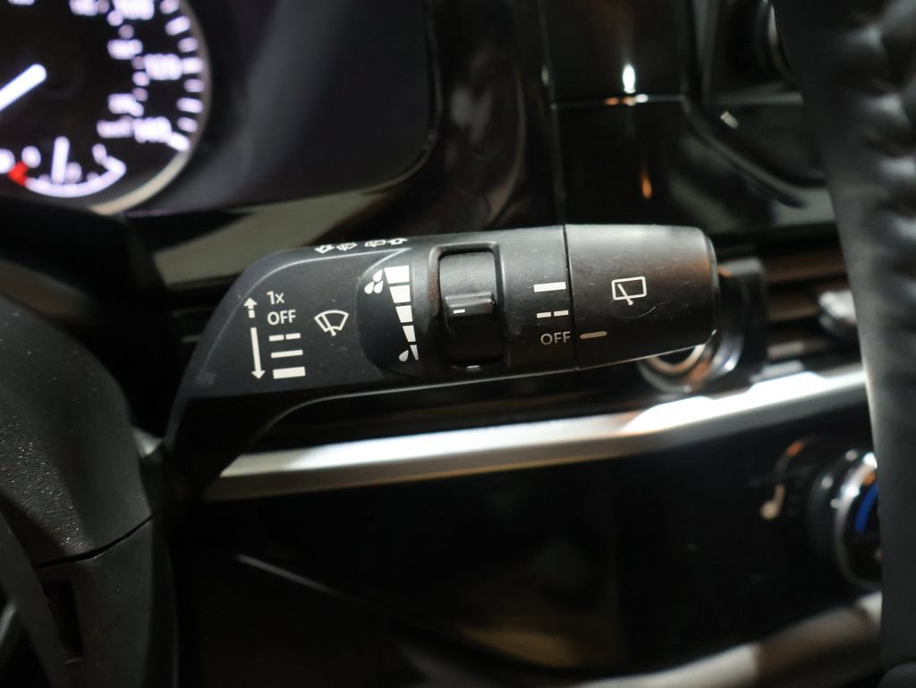 Used 2023 Nissan Pathfinder SL w/ SL Premium Package AWD/4WD image 38