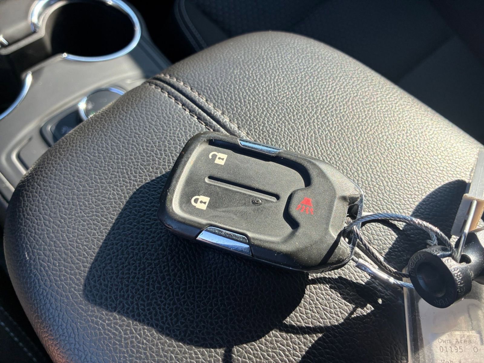 Used 2024 GMC Terrain SLE FWD image 21