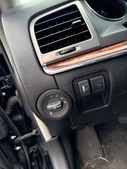 Used 2012 Lincoln MKZ image 13