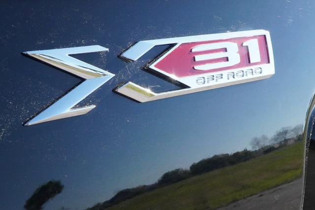 Used 2024 GMC Sierra 2500 SLT w/ SLT Convenience Package AWD/4WD image 47