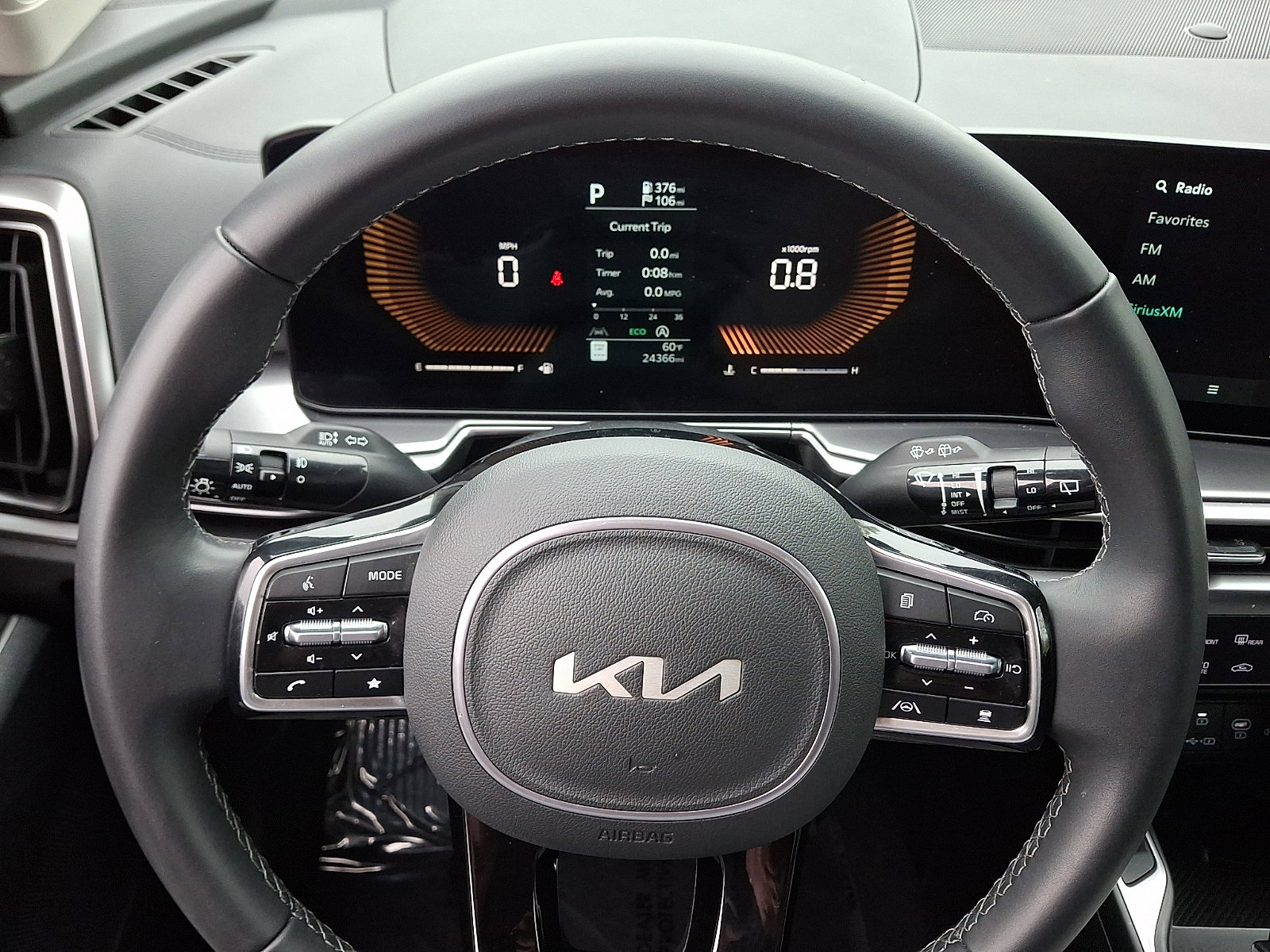 Used 2025 Kia Sorento EX w/ Panoramic Sunroof Package image 21