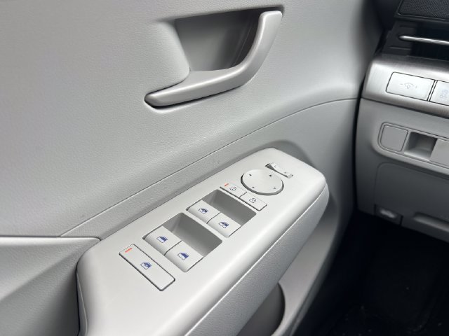 Certified 2026 Hyundai Kona SEL Sport AWD/4WD image 14