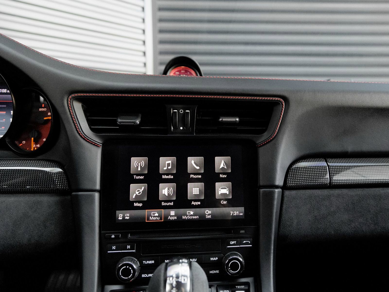 Used 2018 Porsche 911 GT2 RS image 23