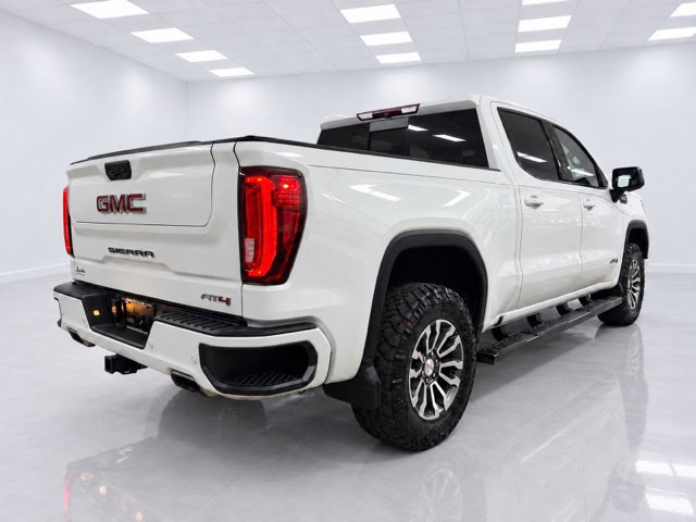 Used 2019 GMC Sierra 1500 AT4 w/ AT4 Premium Package AWD/4WD image 8
