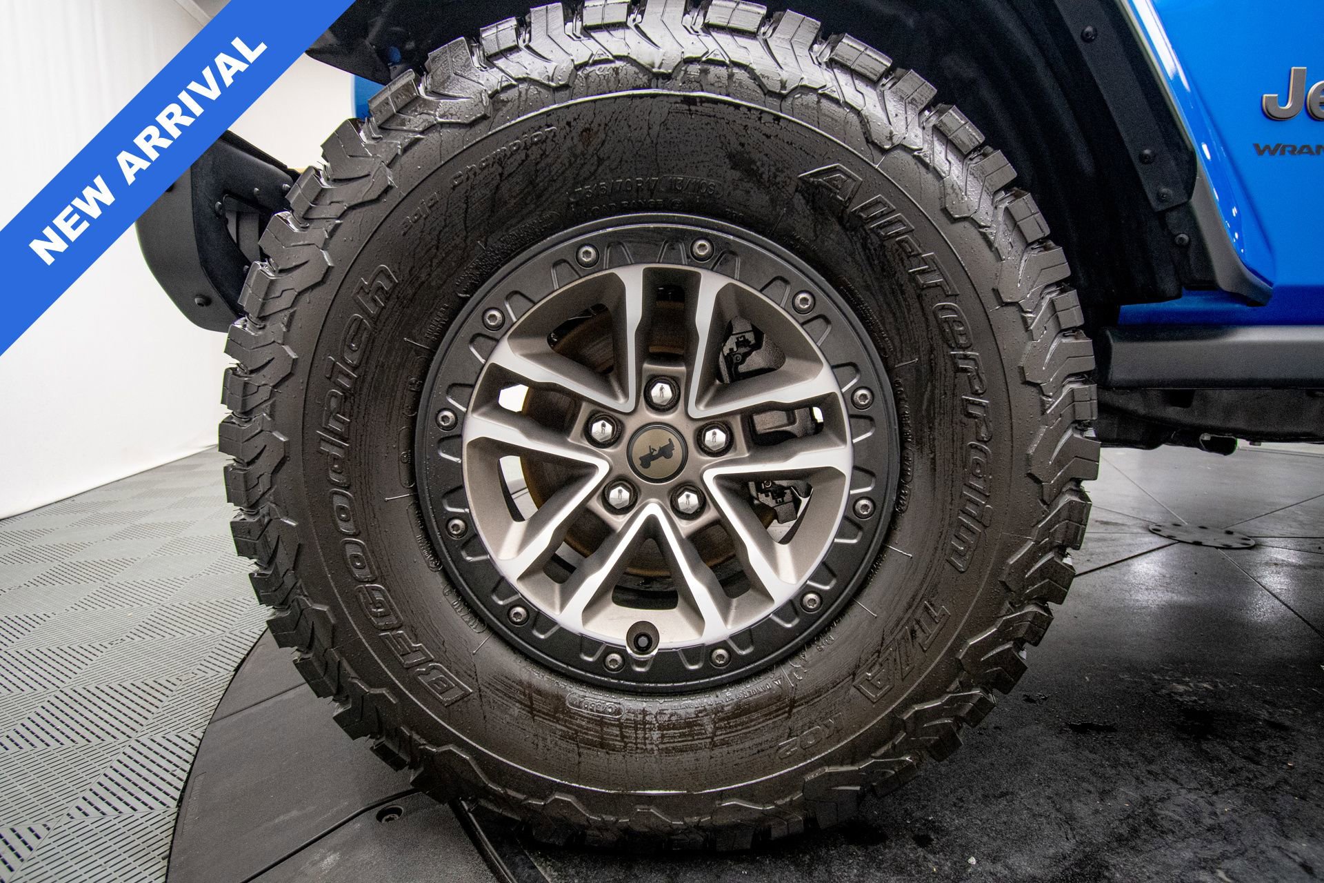 Used 2024 Jeep Wrangler Unlimited Rubicon 392 AWD/4WD image 32