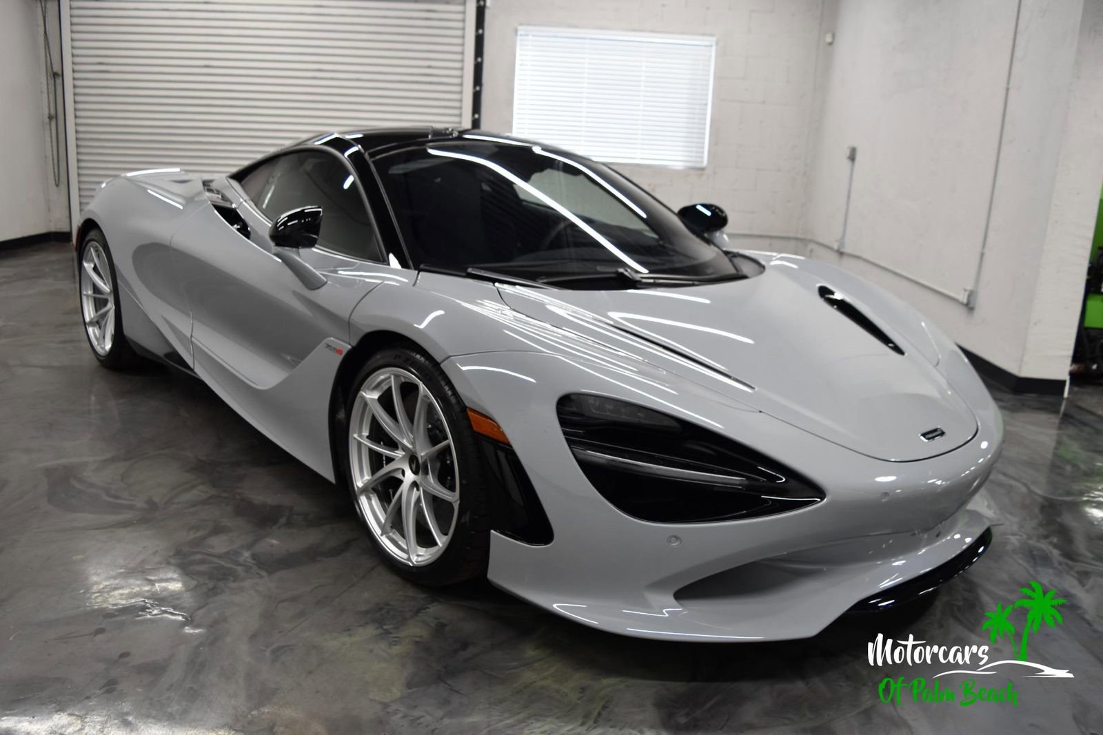 Used 2025 McLaren 750S image 20