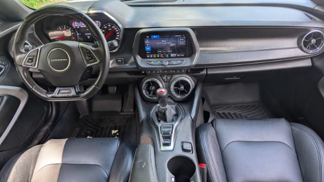 Used 2019 Chevrolet Camaro SS RWD image 18