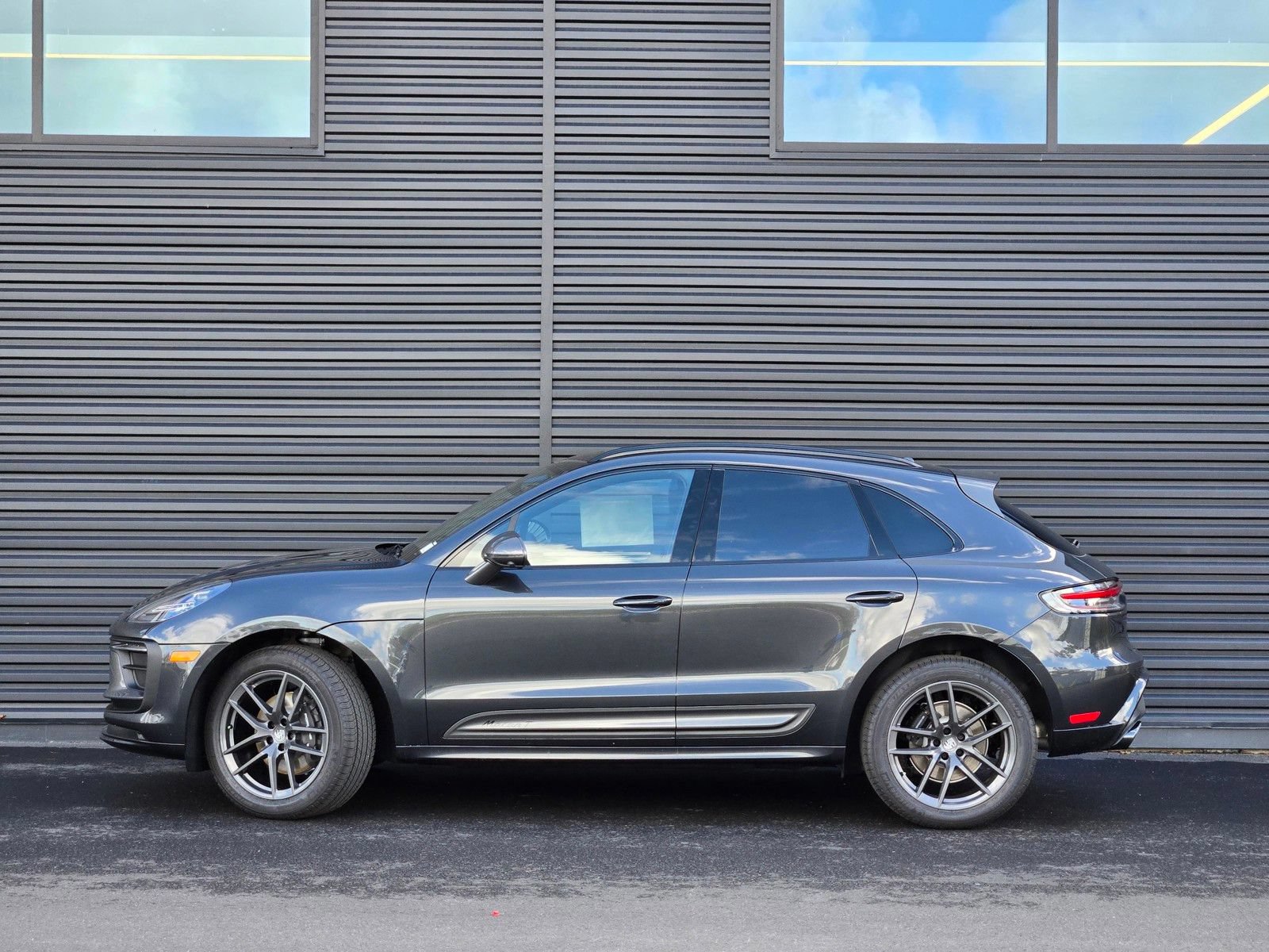New 2026 Porsche Macan Turbo AWD/4WD image 2