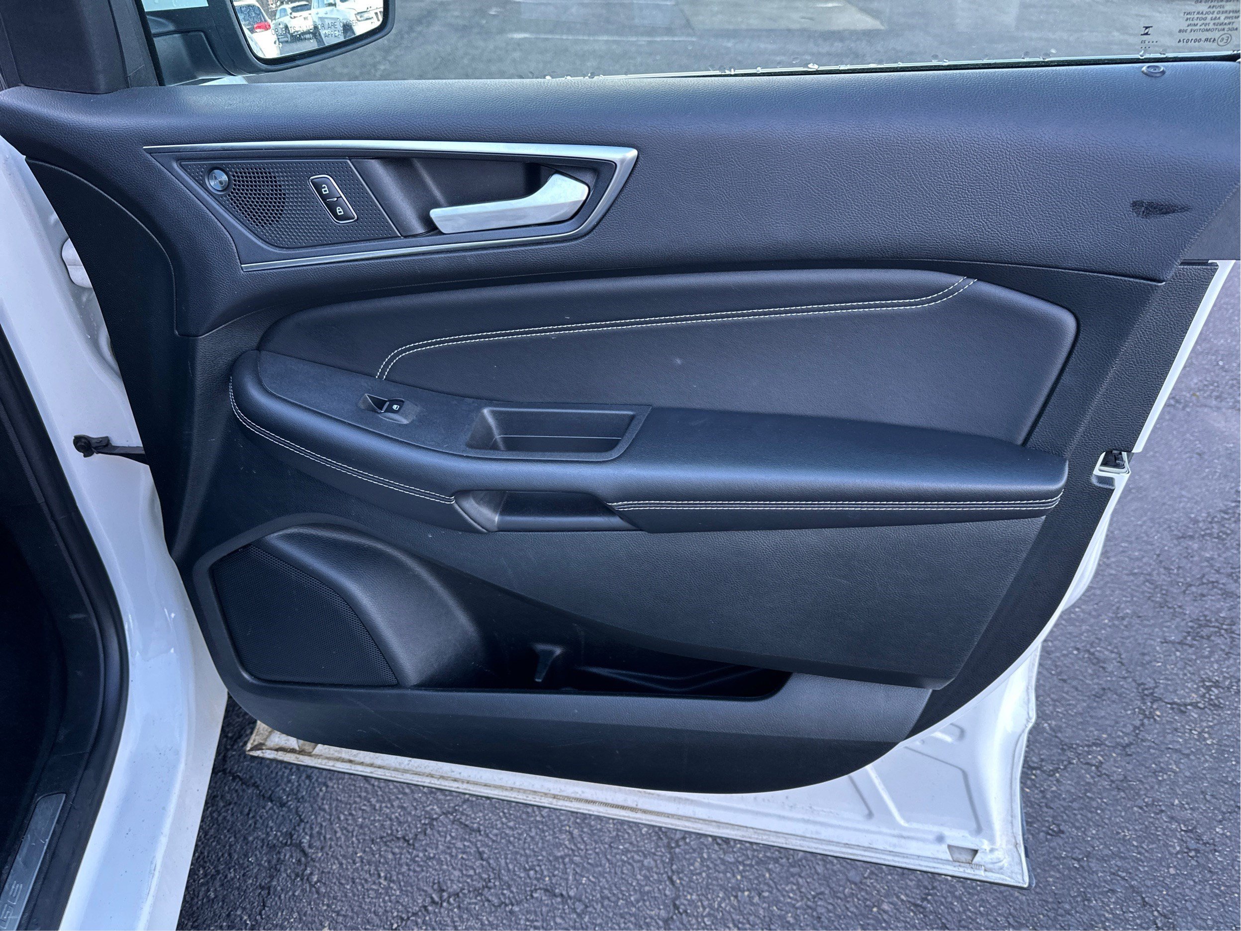 Used 2023 Ford Edge Titanium w/ Equipment Group 301A AWD/4WD image 23