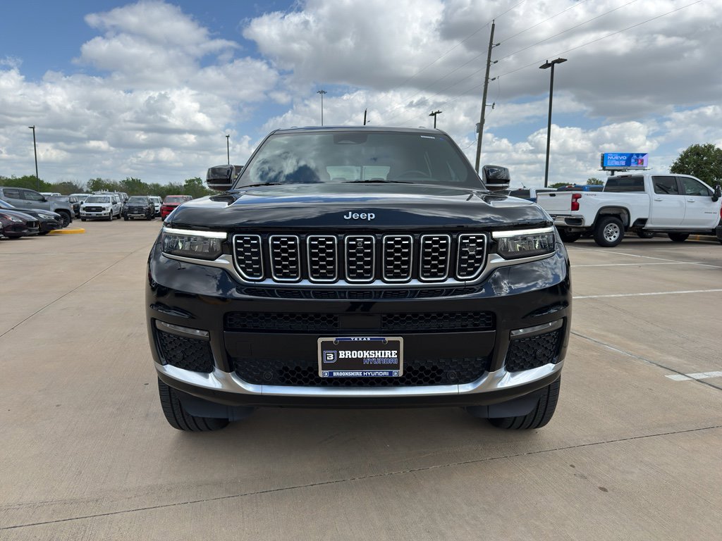 Used 2021 Jeep Grand Cherokee L Summit image 2