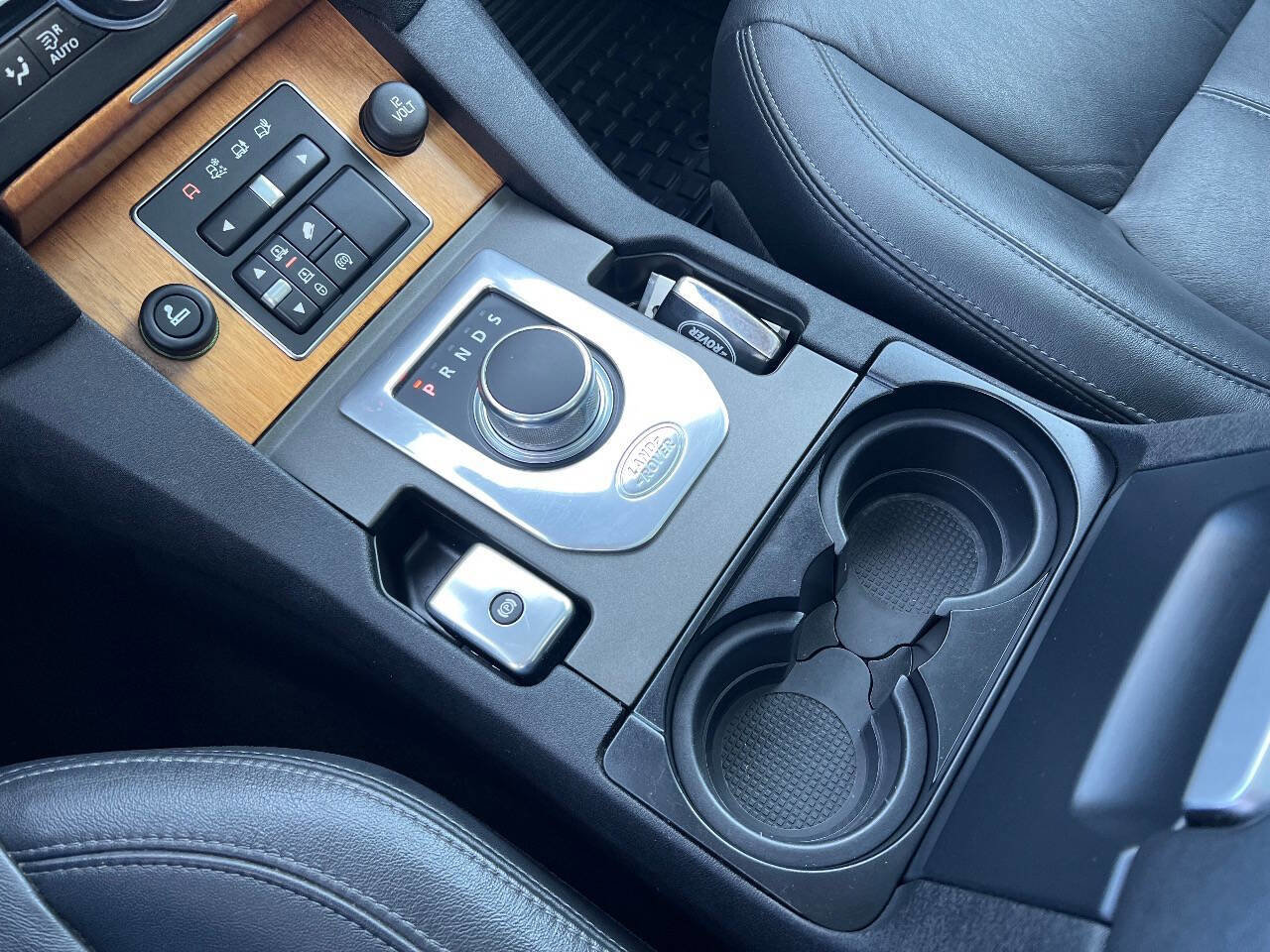 Used 2014 Land Rover LR4 HSE LUX image 13