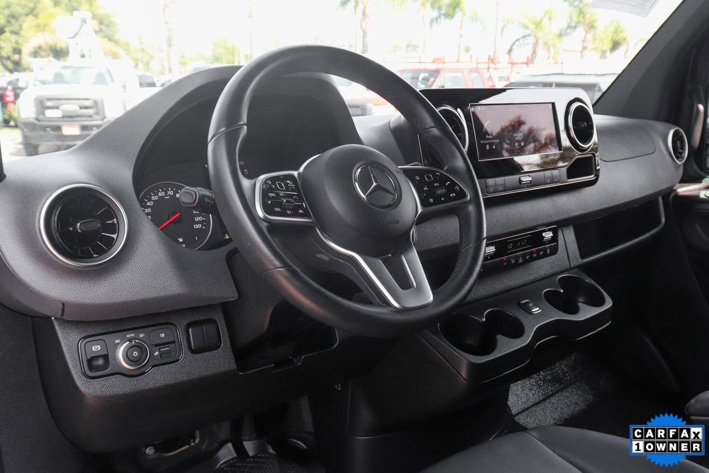 Used 2023 Mercedes-Benz Sprinter 2500 image 17