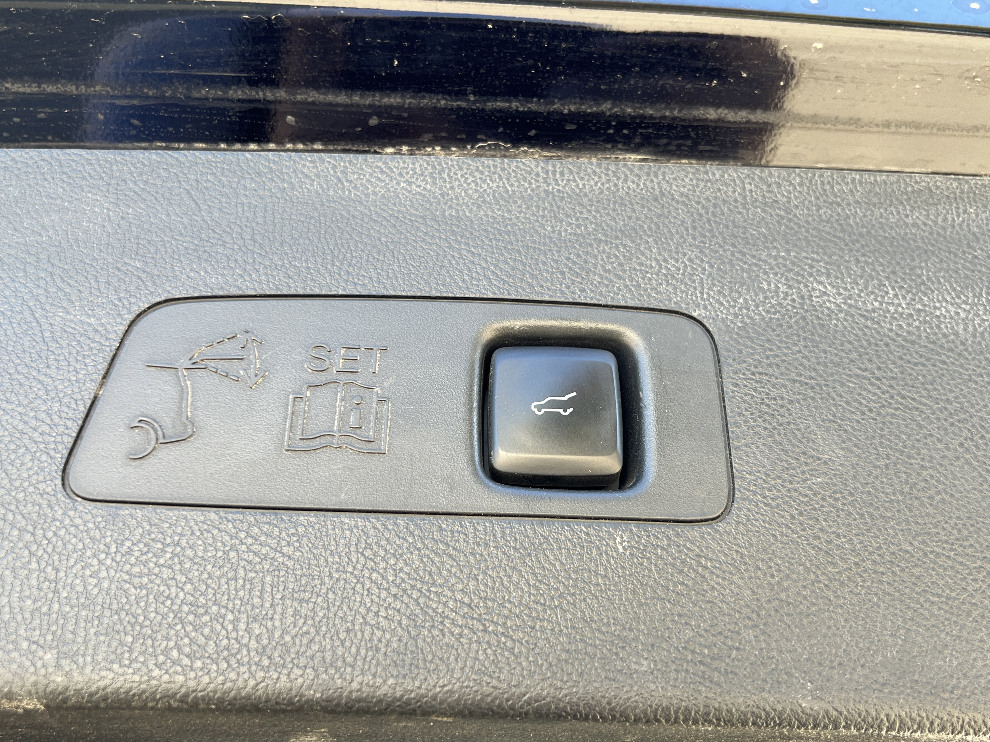 Used 2022 Lincoln Corsair AWD w/ Premium Package image 57