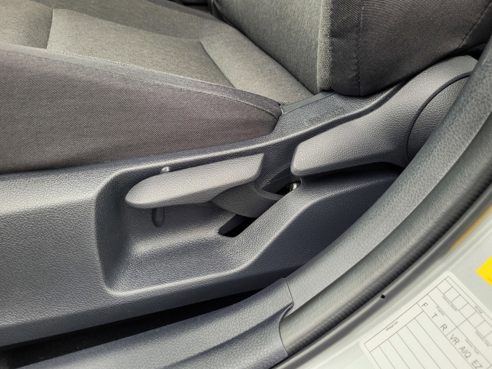 Used 2025 Toyota Camry LE FWD image 11