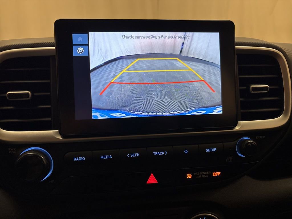 Certified 2026 Hyundai Venue SE image 18