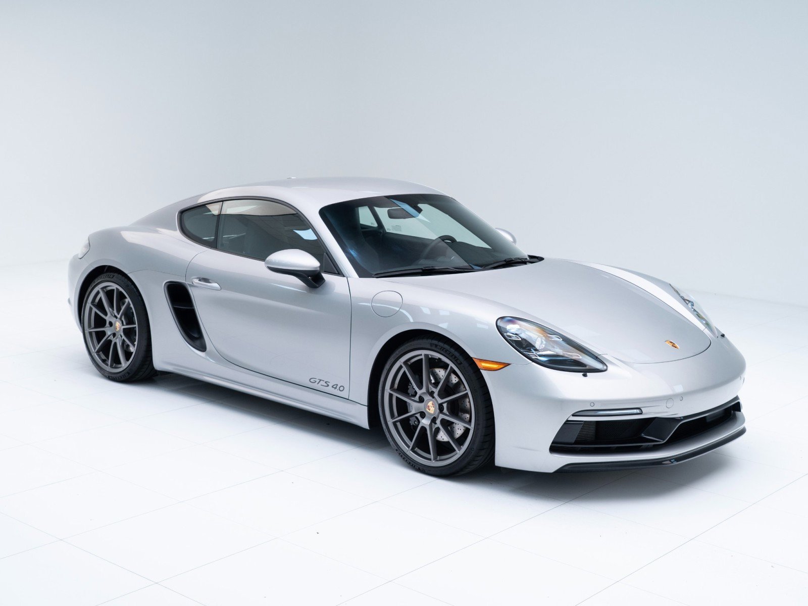 Certified 2025 Porsche 718 Cayman GTS RWD image 7