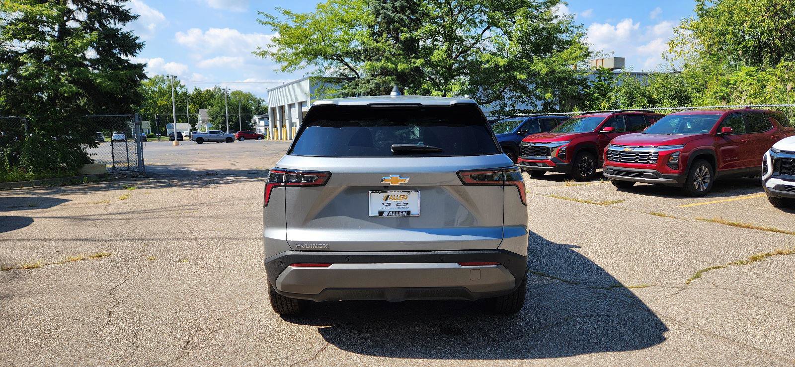 New 2026 Chevrolet Equinox LT w/ Convenience Package II image 5