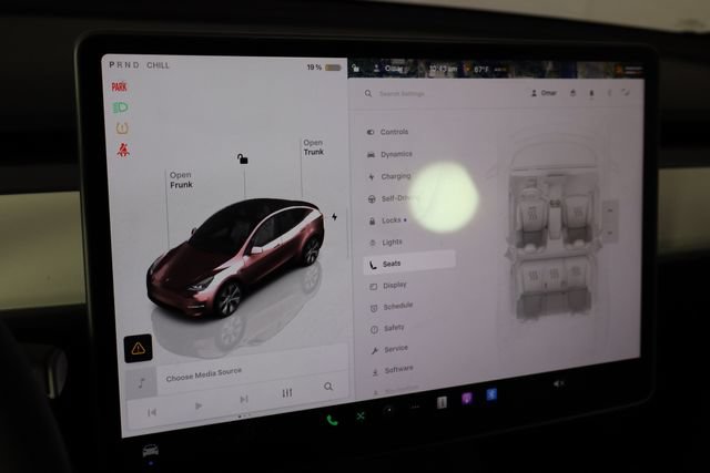 Used 2024 Tesla Model Y Long Range RWD image 30