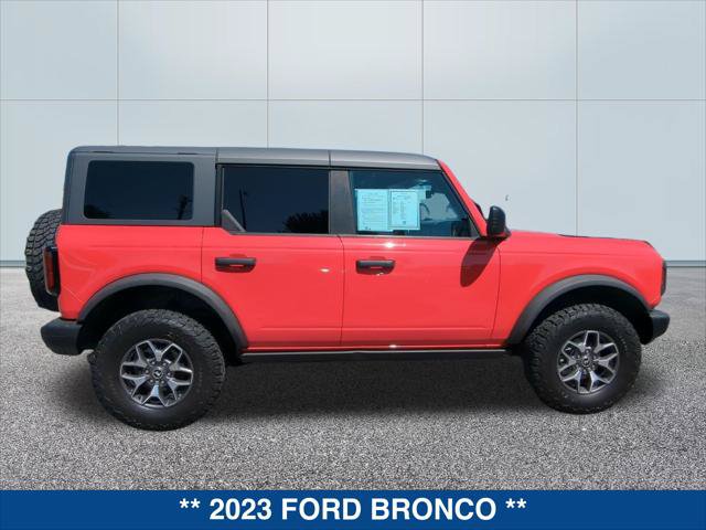 Used 2023 Ford Bronco Badlands AWD/4WD image 6