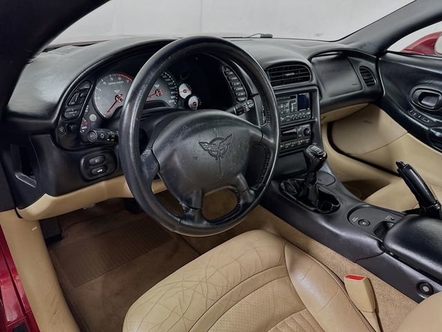 Used 2004 Chevrolet Corvette Convertible w/ Preferred Equipment Group image 10