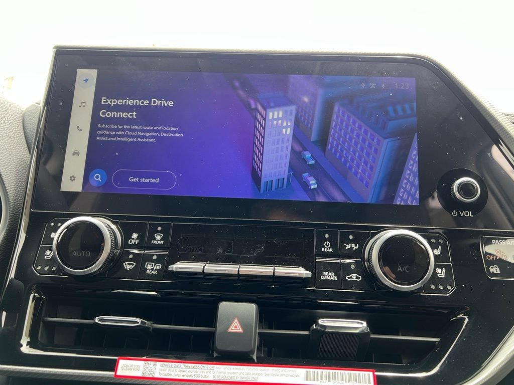 New 2026 Toyota Highlander Platinum AWD/4WD image 27