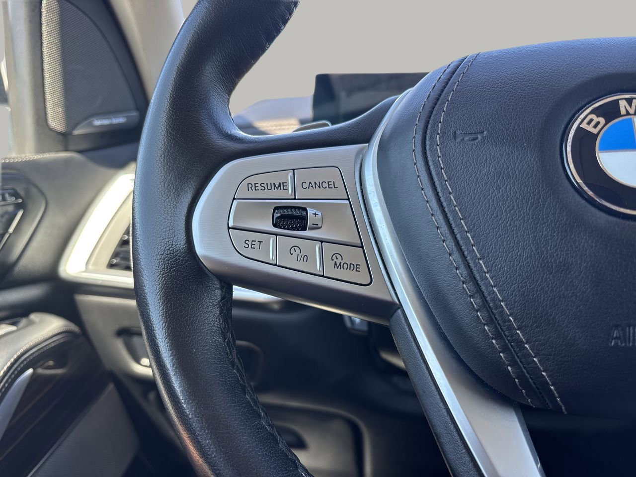 Used 2025 BMW X7 xDrive40i image 30