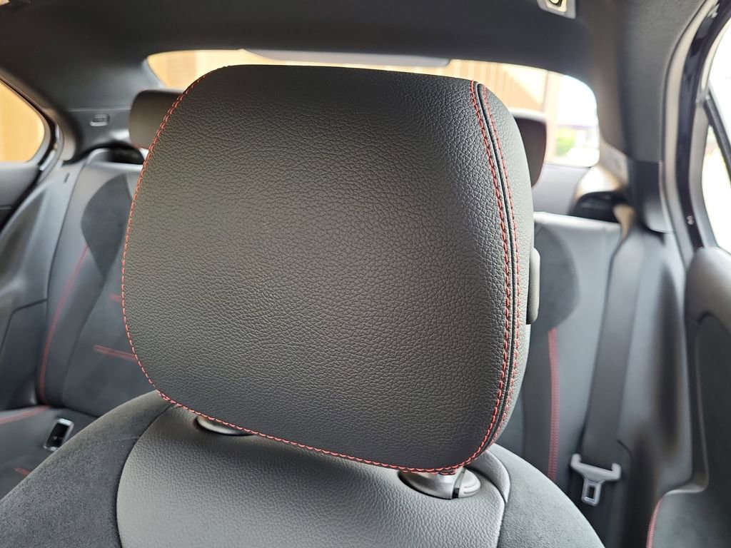 Used 2022 Mercedes-Benz A 220 4MATIC image 14