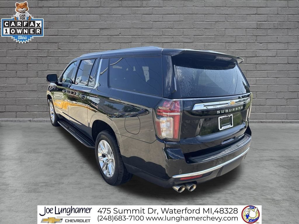 Used 2023 Chevrolet Suburban Premier w/ Advanced Technology Package AWD/4WD image 6