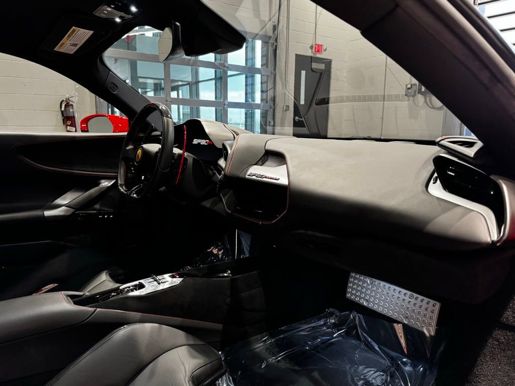 Used 2023 Ferrari SF90 Stradale image 44