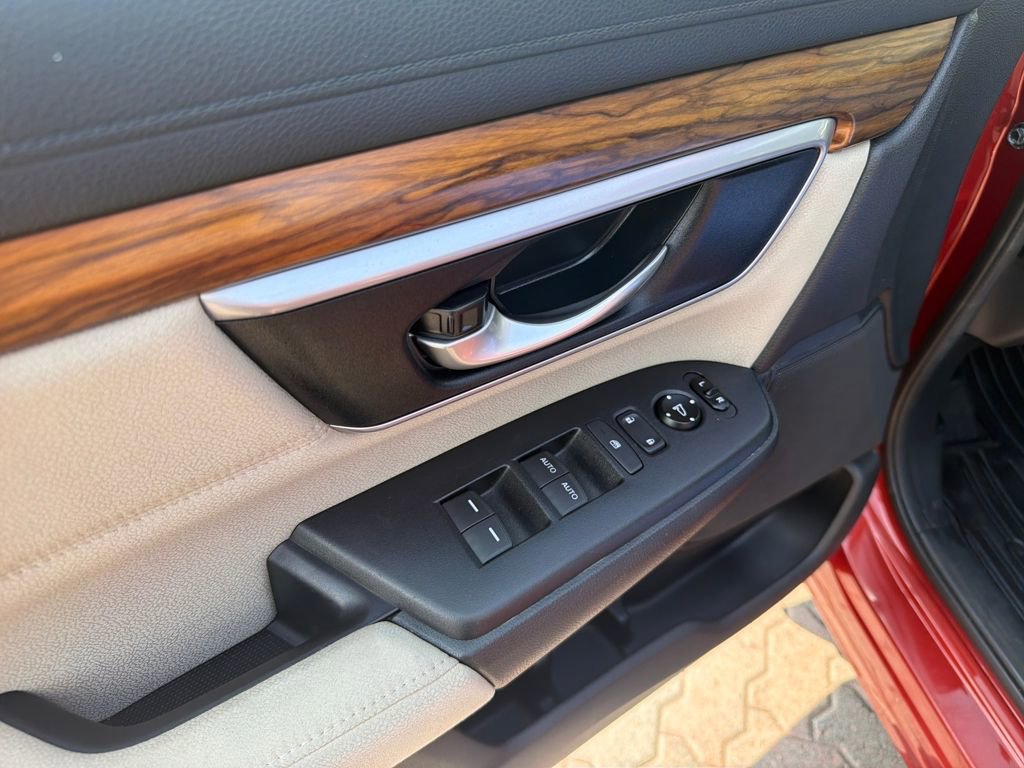 Used 2017 Honda CR-V EX image 9